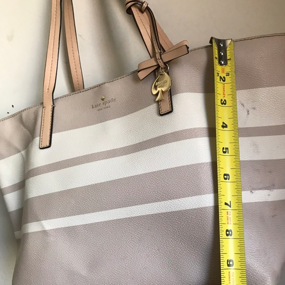 Kate Spade large leather Tote - Picture 4 of 8